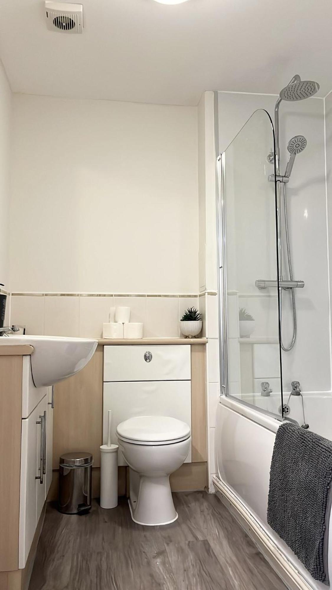Spacious City Centre Flat Free Parking& Superfast Wifi 爱丁堡 外观 照片